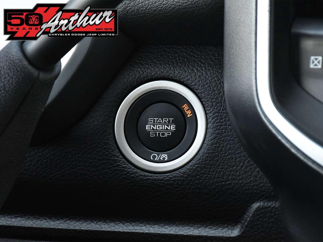 2025 RAM 2500 Big Horn Crew Cab 4x4 Photo