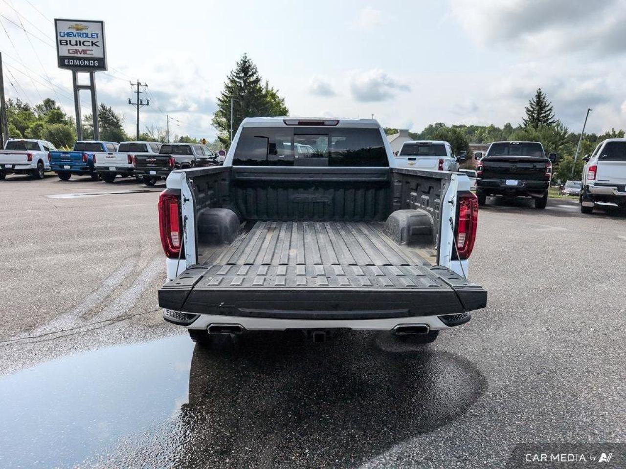 2022 GMC Sierra 1500 Limited AT4One Owner   Heated Seats   Keyless Entry   Remo Photo