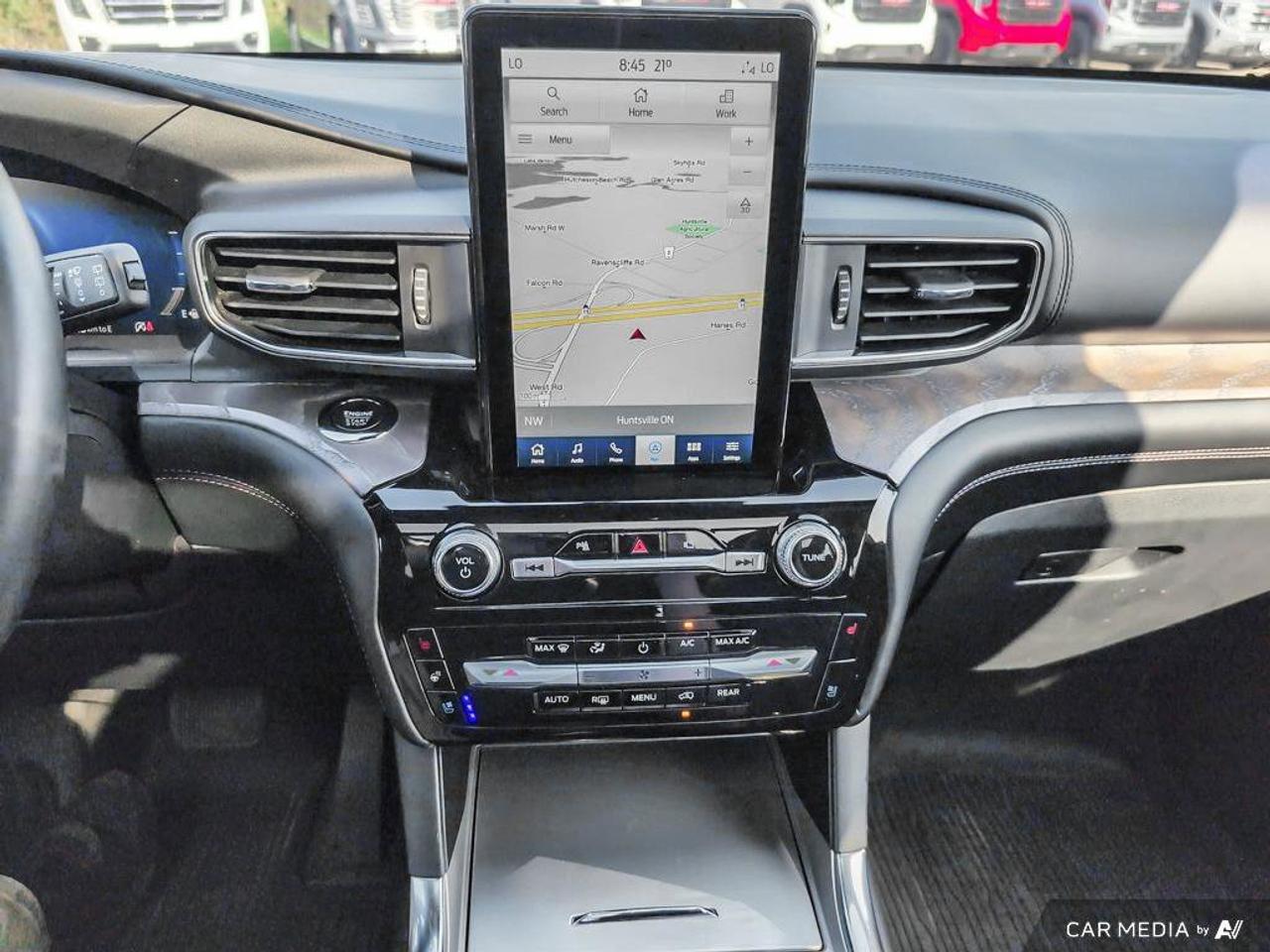 2022 Ford Explorer PlatinumCERTIFIED PRE OWNED   One Owner   Heated S Photo