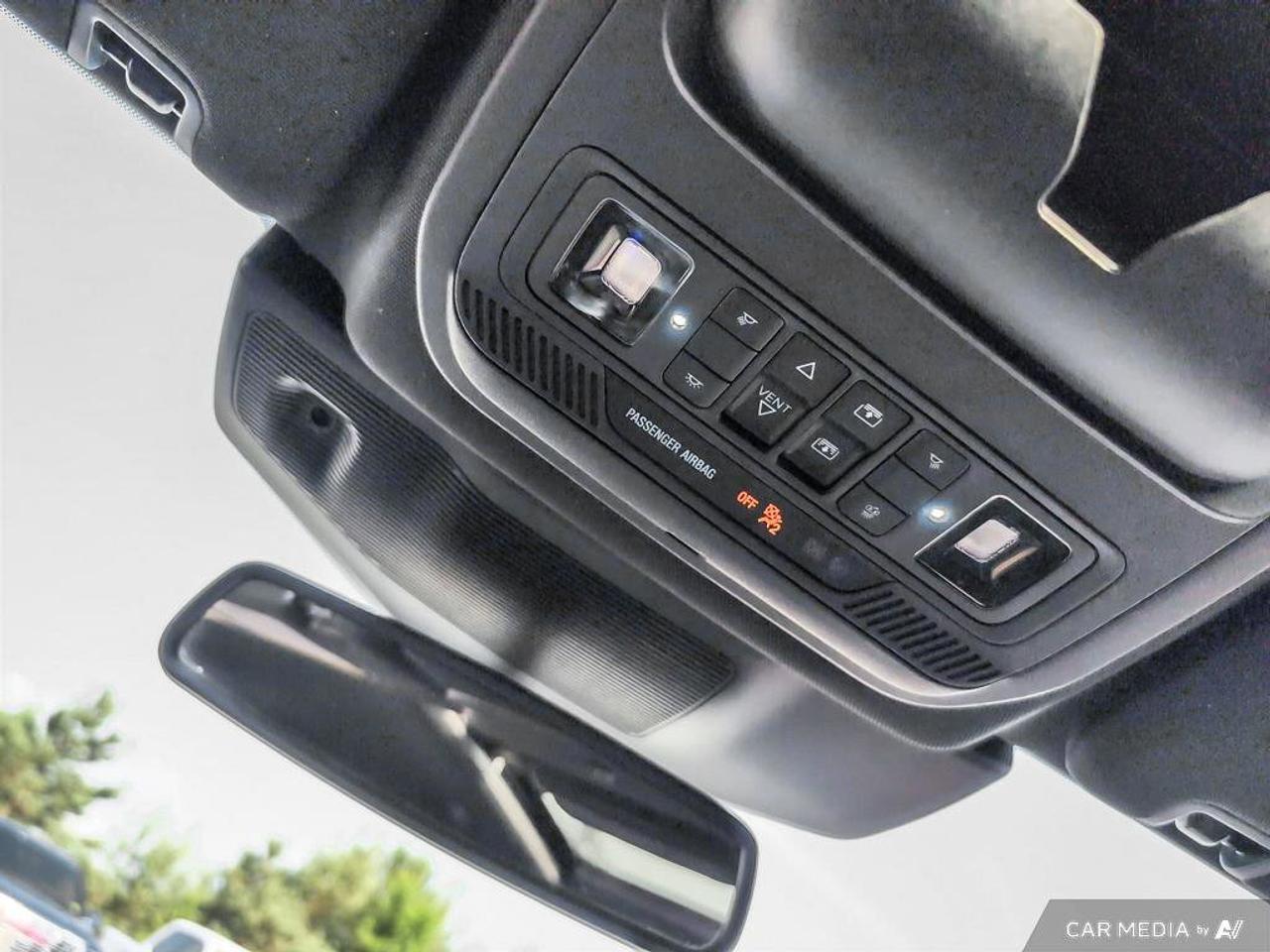 2022 Ford Explorer PlatinumCERTIFIED PRE OWNED   One Owner   Heated S Photo