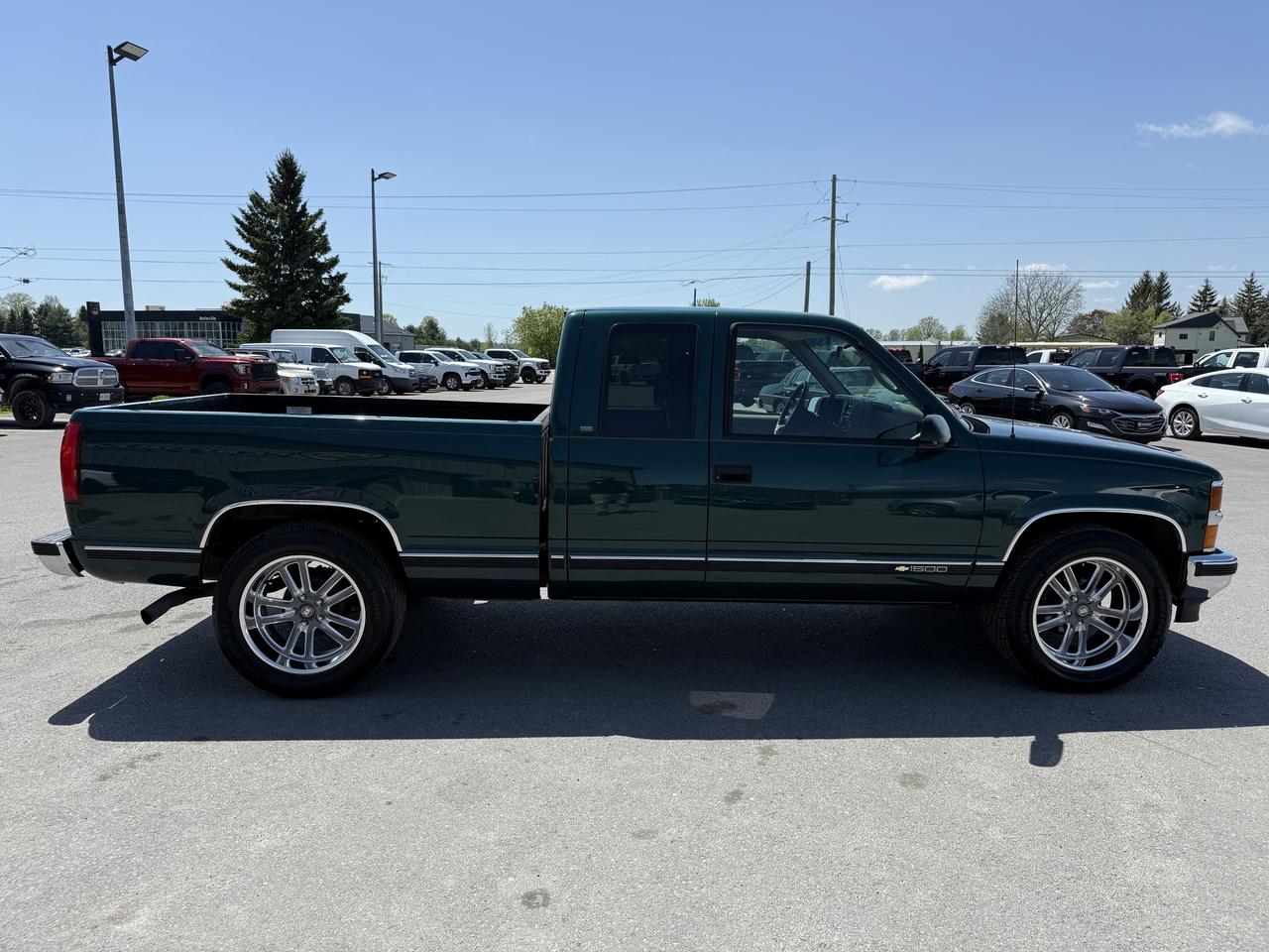 1998 Chevrolet C/K 1500 Ext Cab S/B 2wd 5.7L VORTEC Photo