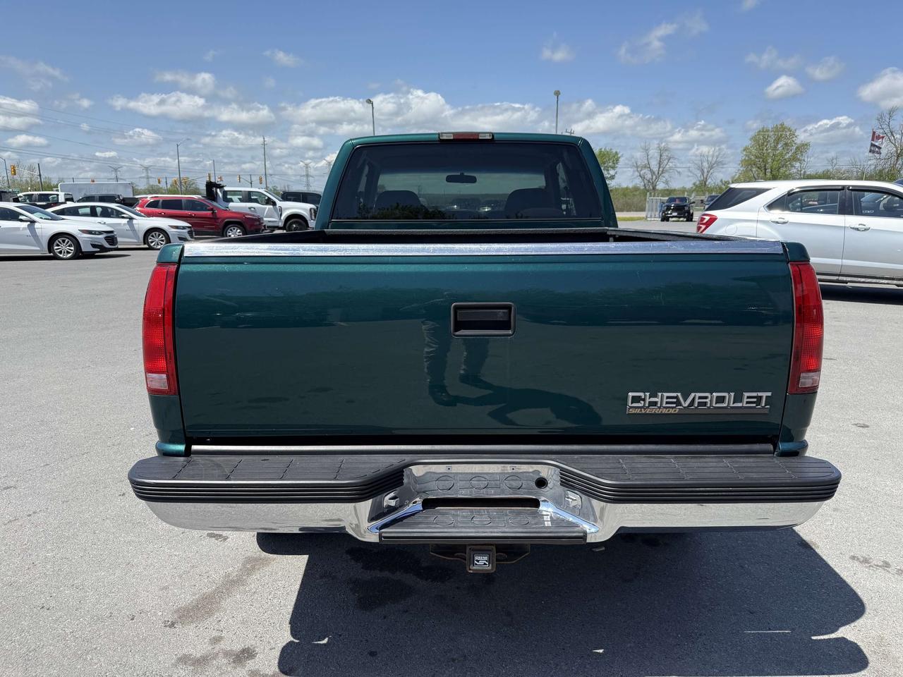 1998 Chevrolet Silverado 1500 Ext Cab S/B 2wd 5.7L VORTEC Photo