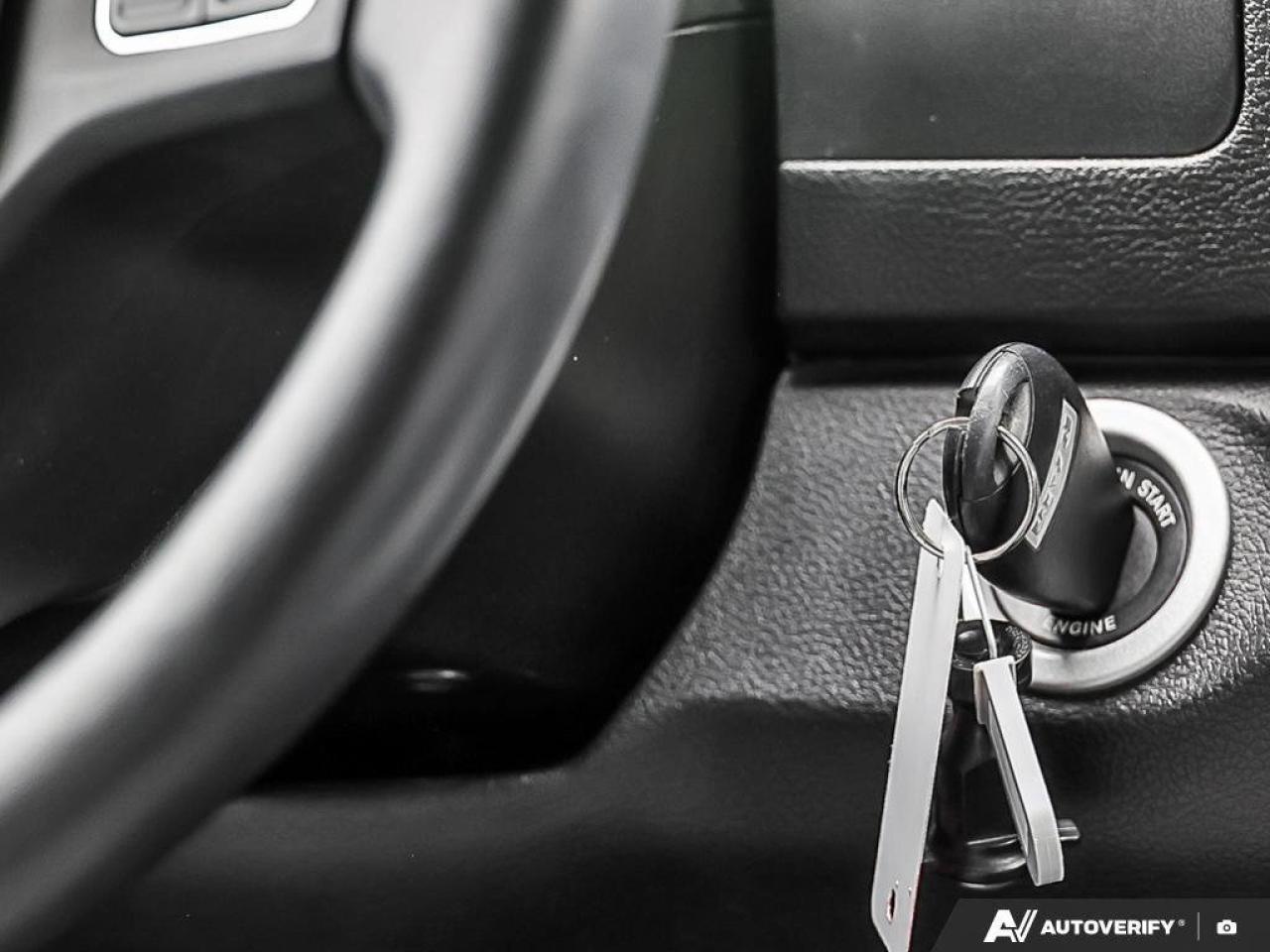 2022 RAM 1500 Classic ExpressBLACK EXPRESS, NIGHT, CREW, HEMI, 4X4, HEAT Photo