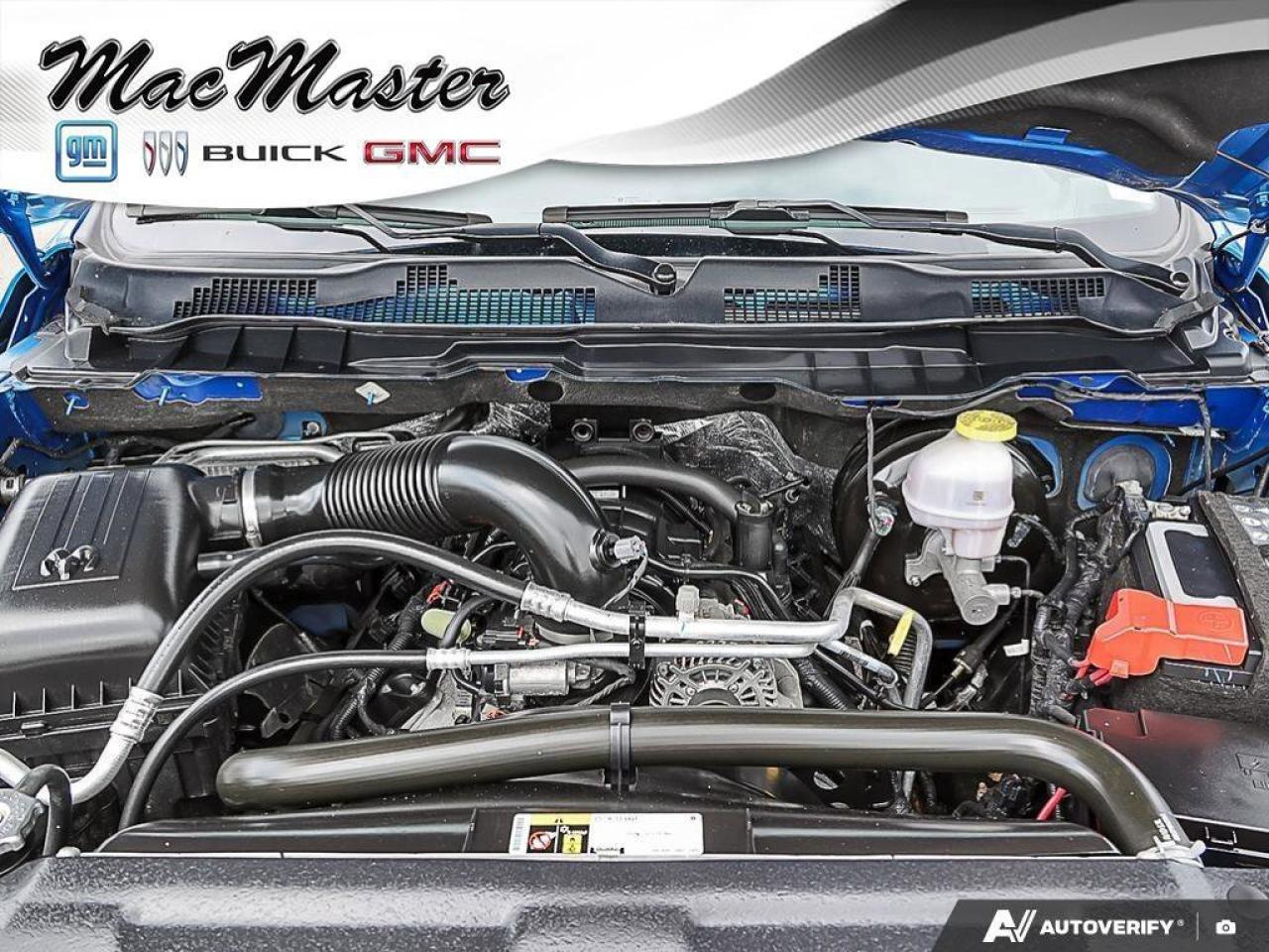 2022 RAM 1500 Classic ExpressBLACK EXPRESS, NIGHT, CREW, HEMI, 4X4, HEAT Photo