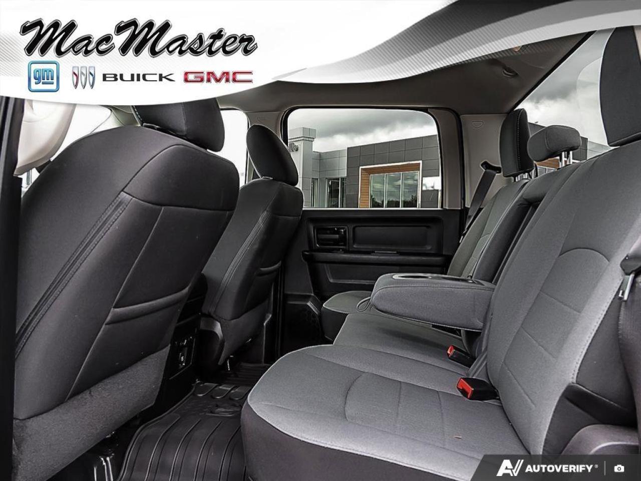 2022 RAM 1500 Classic ExpressBLACK EXPRESS, NIGHT, CREW, HEMI, 4X4, HEAT Photo