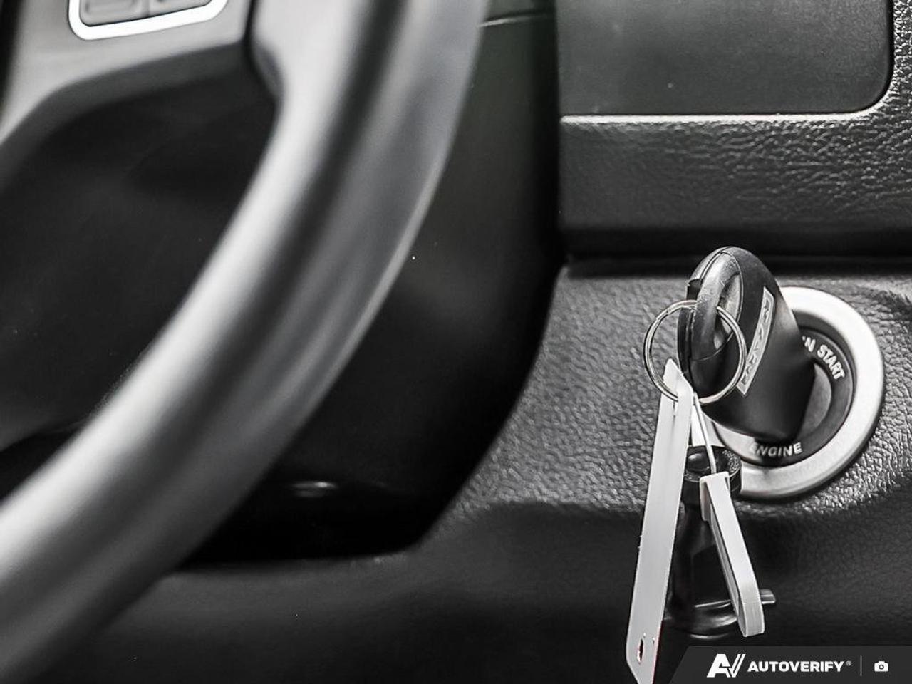 2022 RAM 1500 Classic ExpressBLACK EXPRESS, NIGHT, CREW, HEMI, 4X4, HEAT Photo