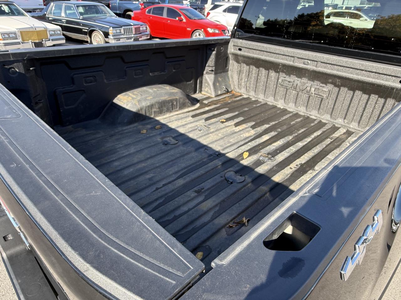 2022 GMC SIERRA 2500HD PRO DURAMAX WHEEL/TIRE/LEATHER PKG!! Photo