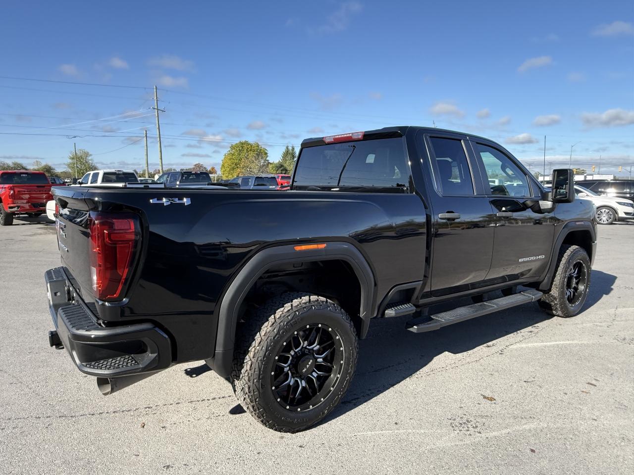 2022 GMC SIERRA 2500HD PRO DURAMAX WHEEL/TIRE/LEATHER PKG!! Photo