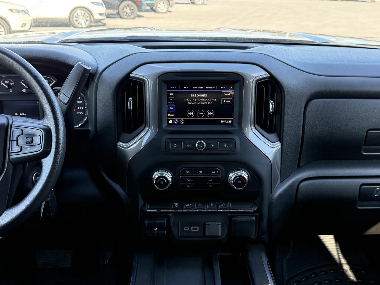 2022 GMC SIERRA 2500HD PRO DURAMAX WHEEL/TIRE/LEATHER PKG!! Photo