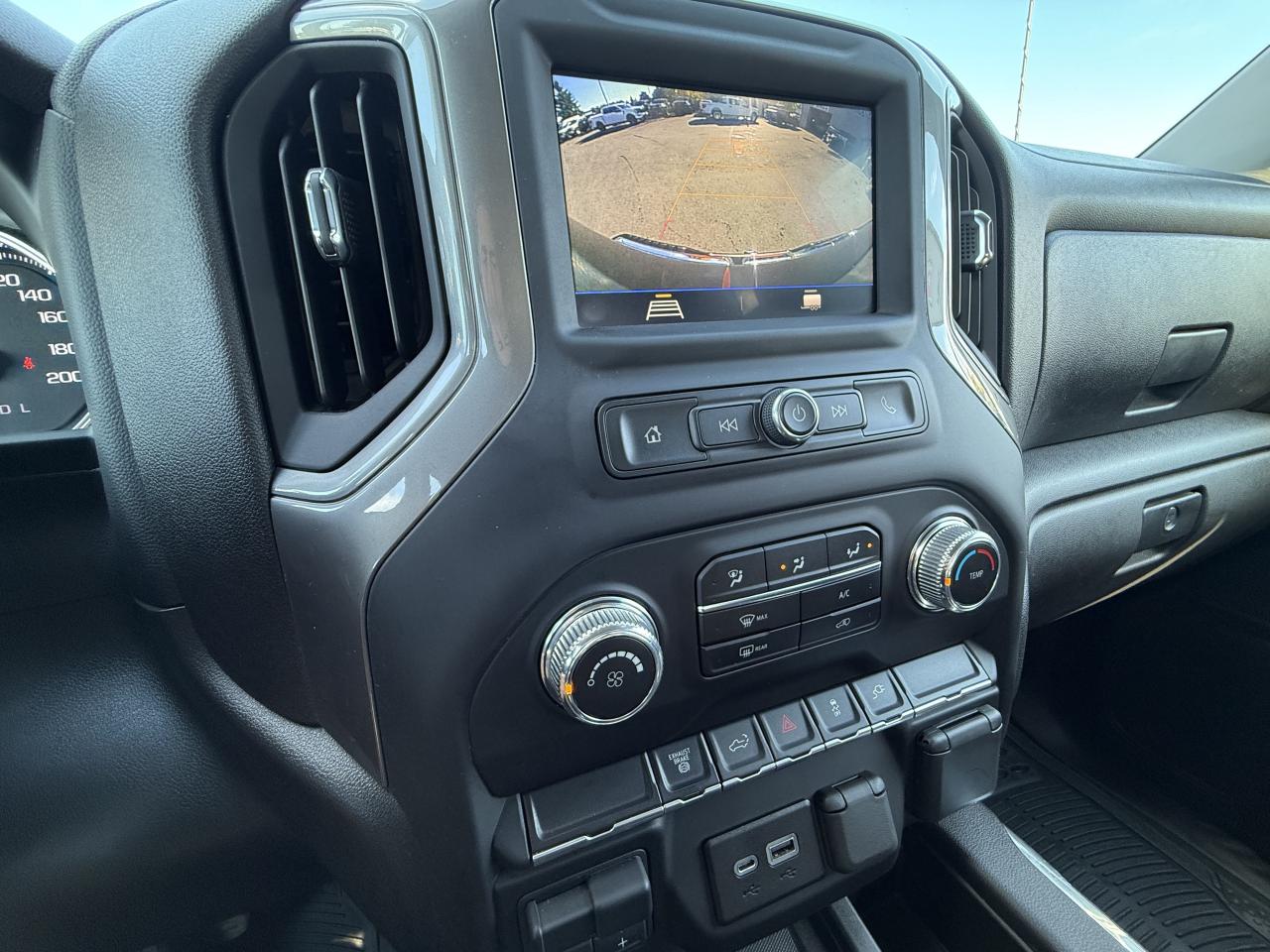 2022 GMC SIERRA 2500HD PRO DURAMAX WHEEL/TIRE/LEATHER PKG!! Photo