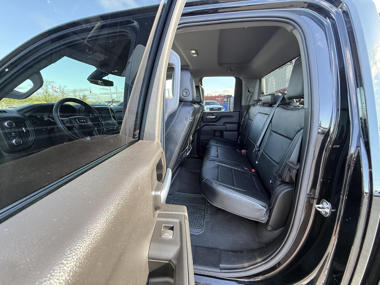 2022 GMC SIERRA 2500HD PRO DURAMAX WHEEL/TIRE/LEATHER PKG!! Photo