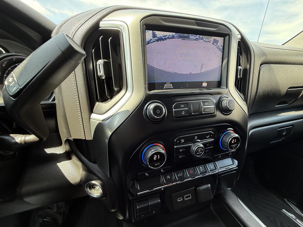 2021 Chevrolet Silverado 1500 RST DURAMAX DIESEL 4X4 Photo