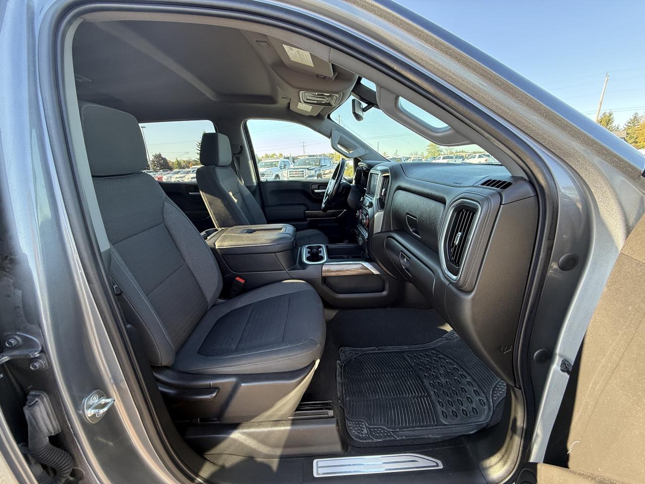 2021 Chevrolet Silverado 1500 RST DURAMAX DIESEL 4X4 Photo