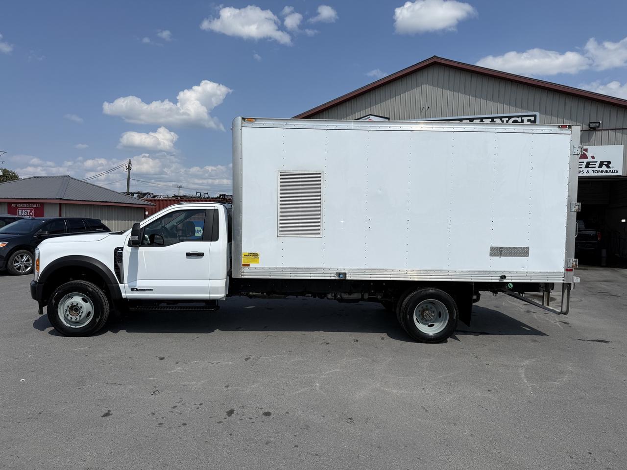 2023 Ford F-550 XL 4WD Reg Cab 193  WB 108  CA Photo