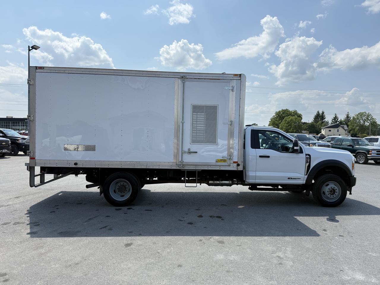 2023 Ford F-550 XL 4WD Reg Cab 193  WB 108  CA Photo