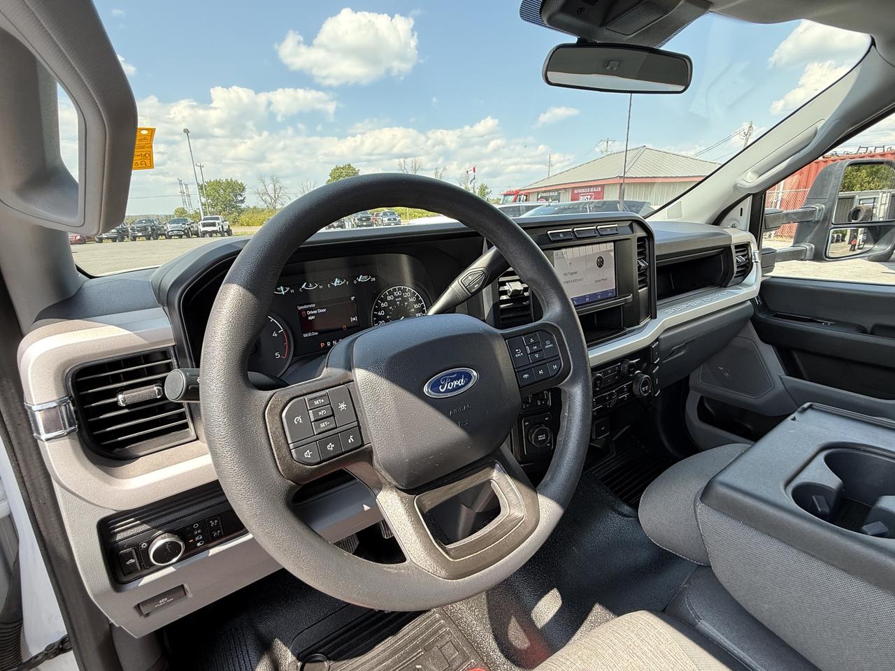 2023 Ford F-550 XL 4WD Reg Cab 193  WB 108  CA Photo