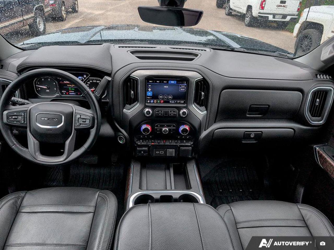 2023 GMC SIERRA 2500HD Denali  DENALI ULTIMATE PACKAGE   SUNROOF Photo