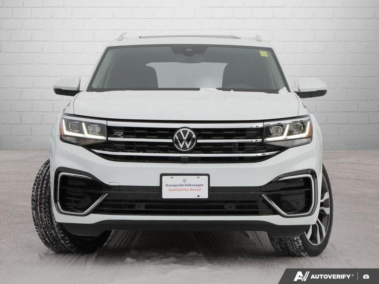 2023 Volkswagen Atlas ExeclineONE-OWNER, ACCIDENT-FREE, CAPTAIN'S CHAIRS Photo