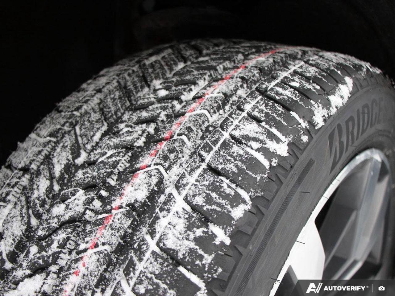 2023 Volkswagen Atlas ExeclineONE-OWNER, ACCIDENT-FREE, CAPTAIN'S CHAIRS Photo