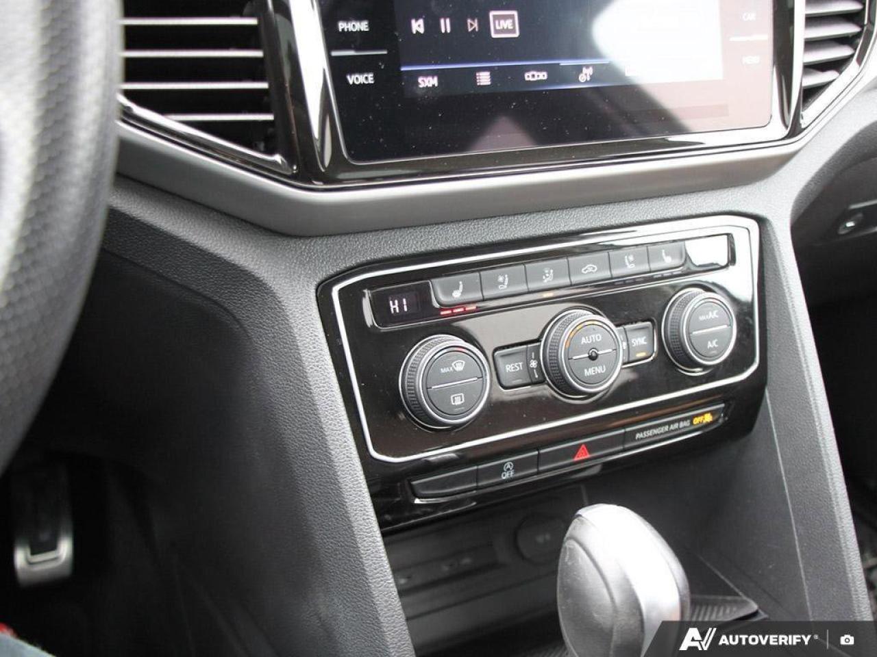 2023 Volkswagen Atlas ExeclineONE-OWNER, ACCIDENT-FREE, CAPTAIN'S CHAIRS Photo