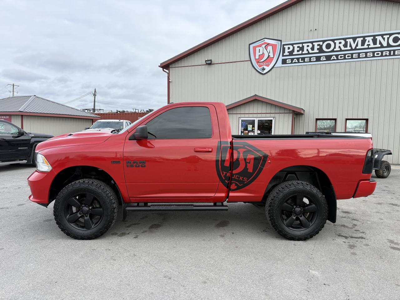 2016 RAM 1500 EXPRESS LIFT/WHEEL/TIRE/LEATHER PKG!! Photo