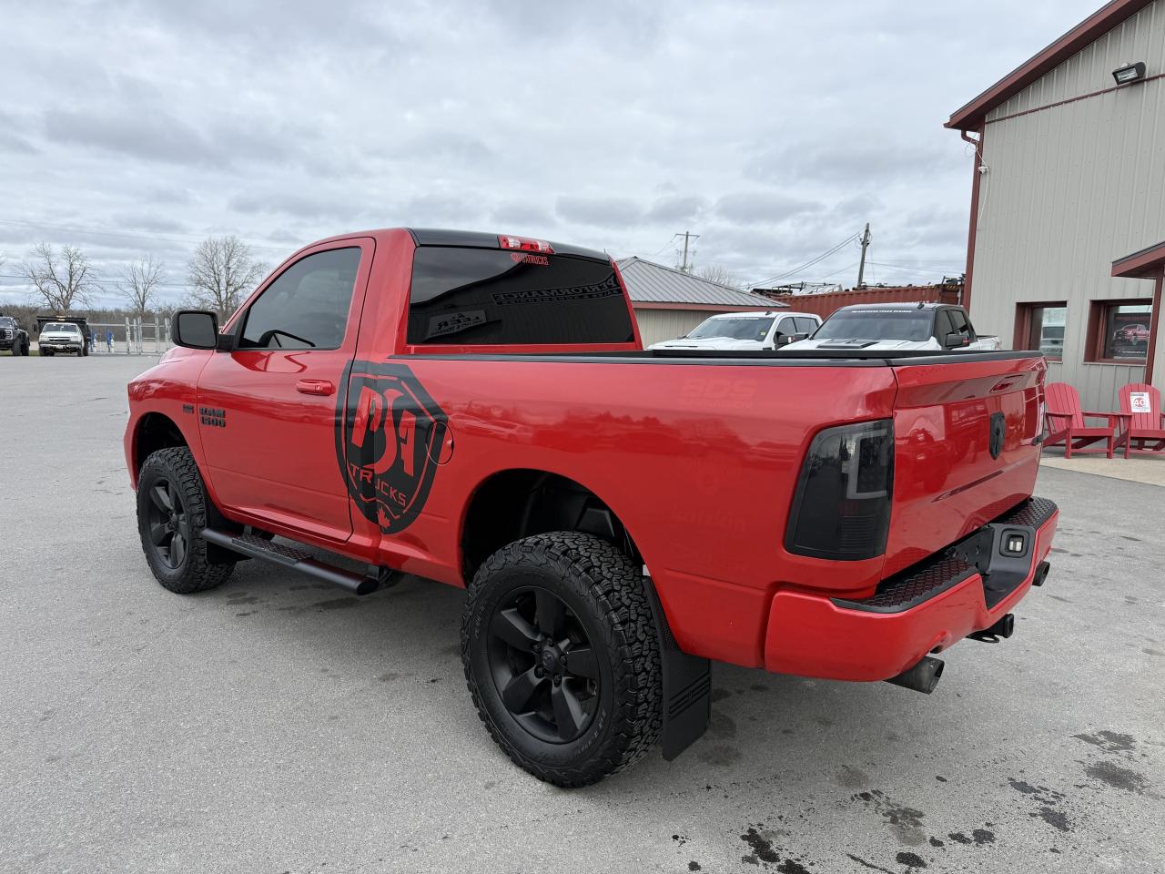 2016 RAM 1500 EXPRESS LIFT/WHEEL/TIRE/LEATHER PKG!! Photo