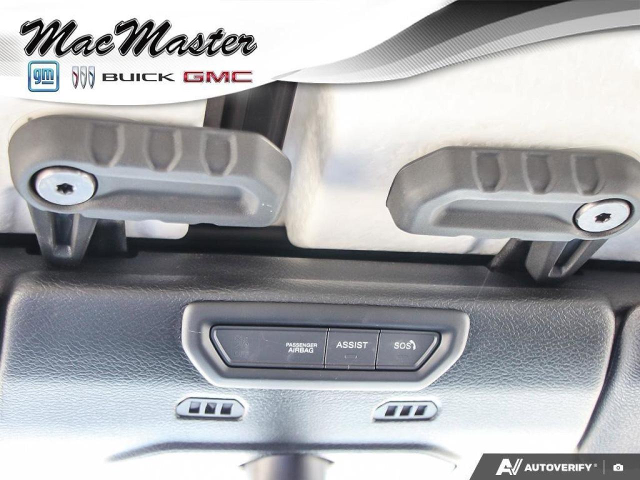 2023 Jeep Wrangler SaharaSAHARA, V6, 4X4, NAV, HEATED CLOTH, DUAL TOP Photo