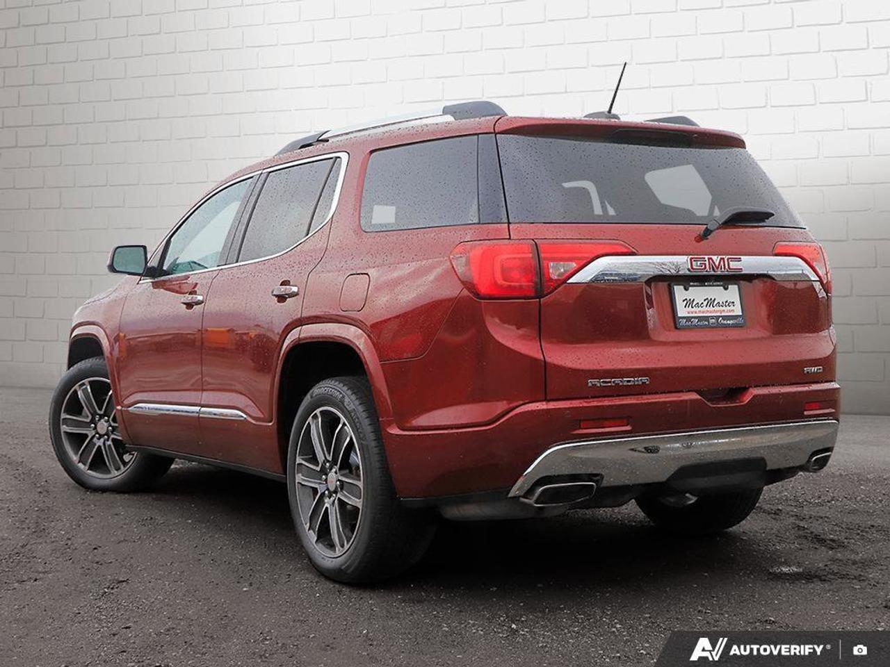 2018 GMC Acadia DenaliDENALI, 3.6L V6, AWD, 6-PASSENGER, LEATHER, Photo