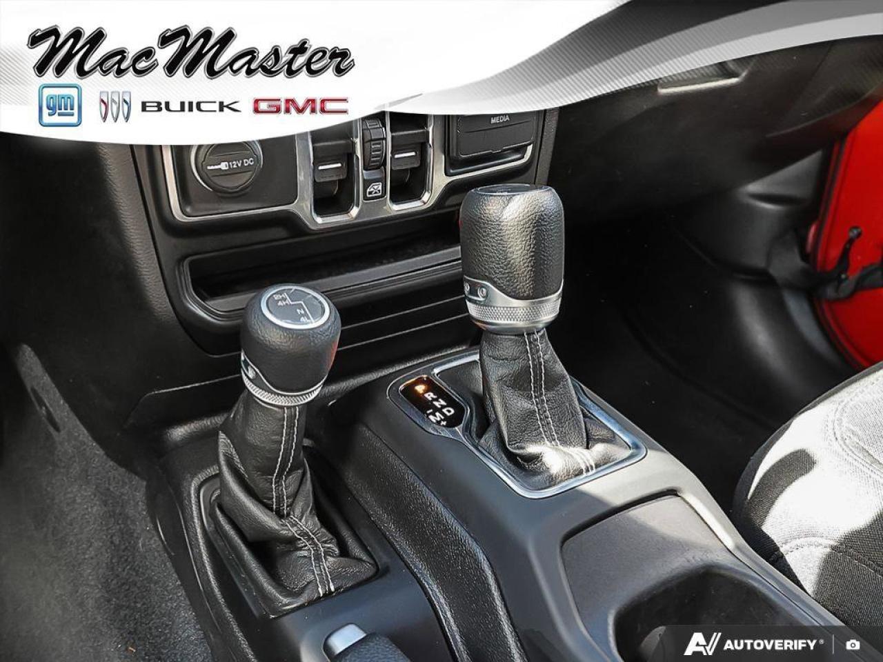 2022 Jeep Wrangler Unlimited SaharaSAHARA, 4X4, V6, NAV, HEATED CLOTH Photo