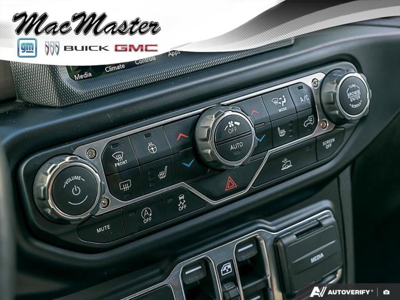 2022 Jeep Wrangler Unlimited SaharaSAHARA, 4X4, V6, NAV, HEATED CLOTH Photo