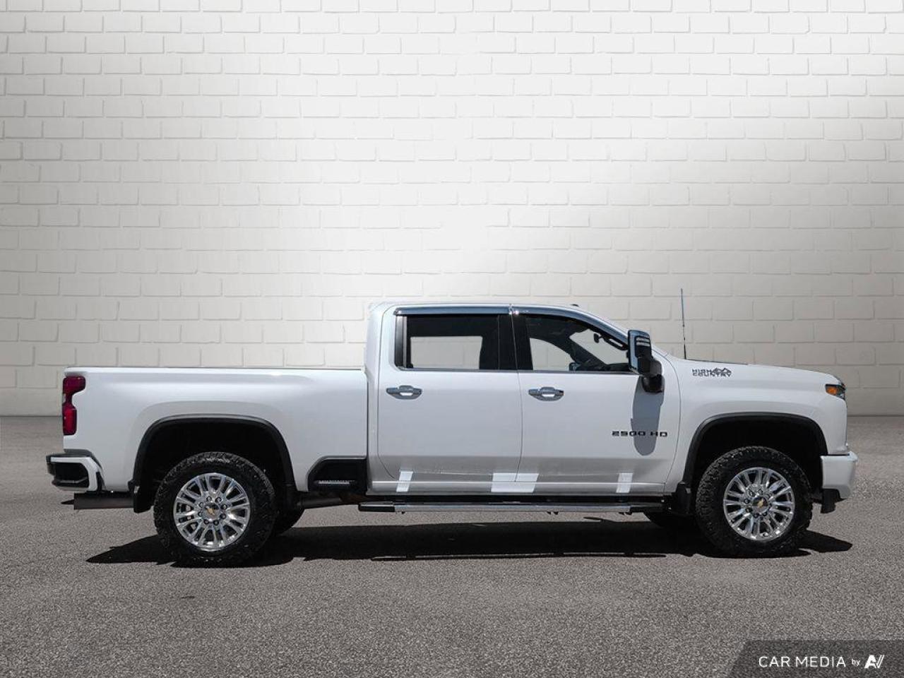 2023 Chevrolet SILVERADO 2500HD High CountryHigh Country   Trailer Brake Controlle Photo