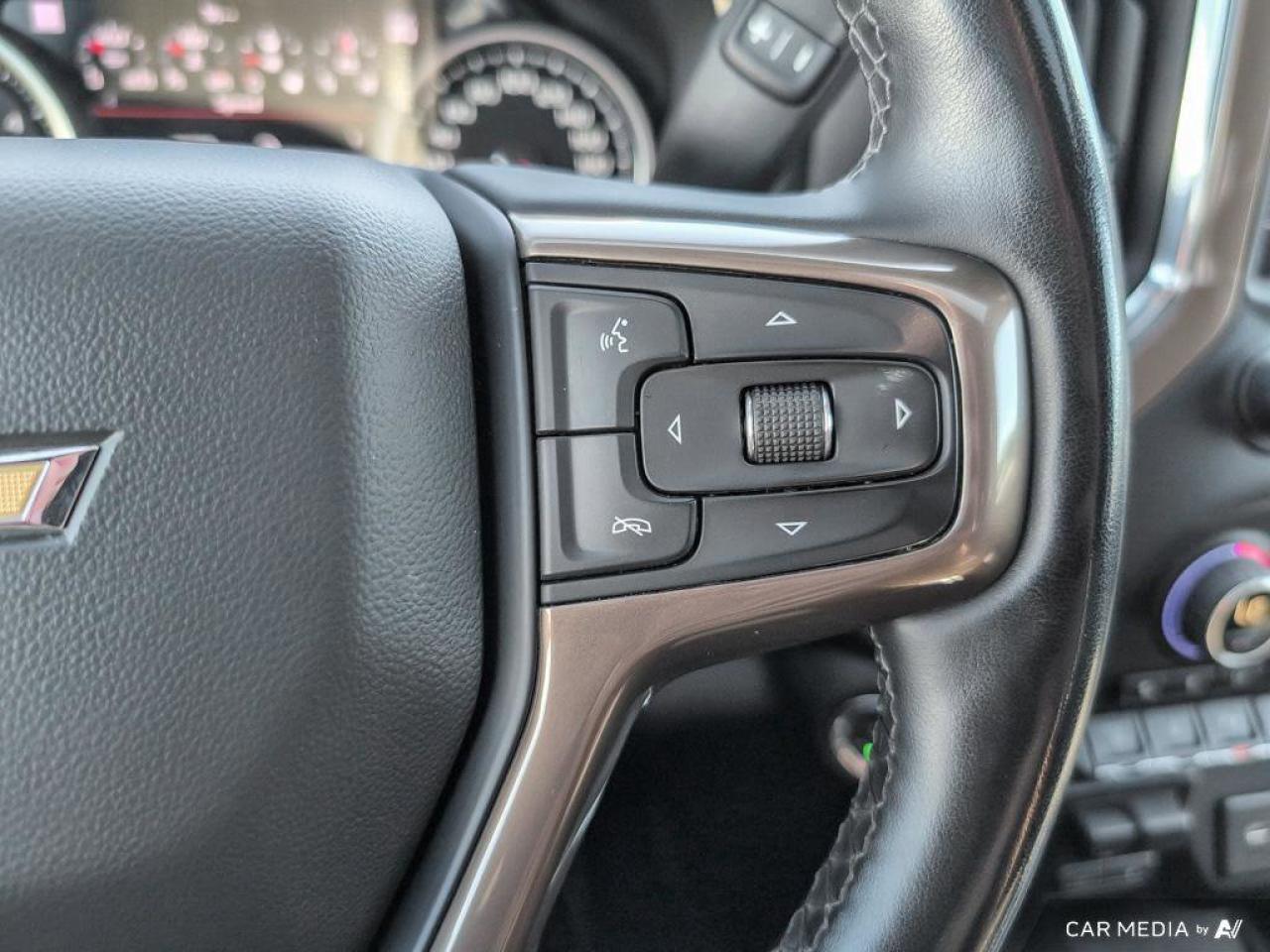 2023 Chevrolet SILVERADO 2500HD High CountryHigh Country   Trailer Brake Controlle Photo