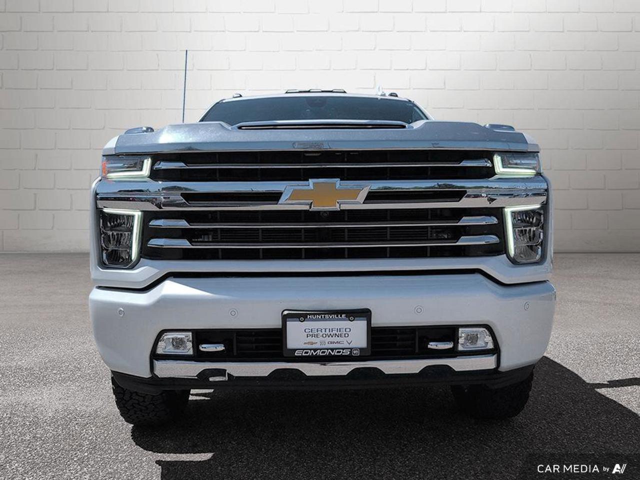 2023 Chevrolet SILVERADO 2500HD High CountryHigh Country   Trailer Brake Controlle Photo