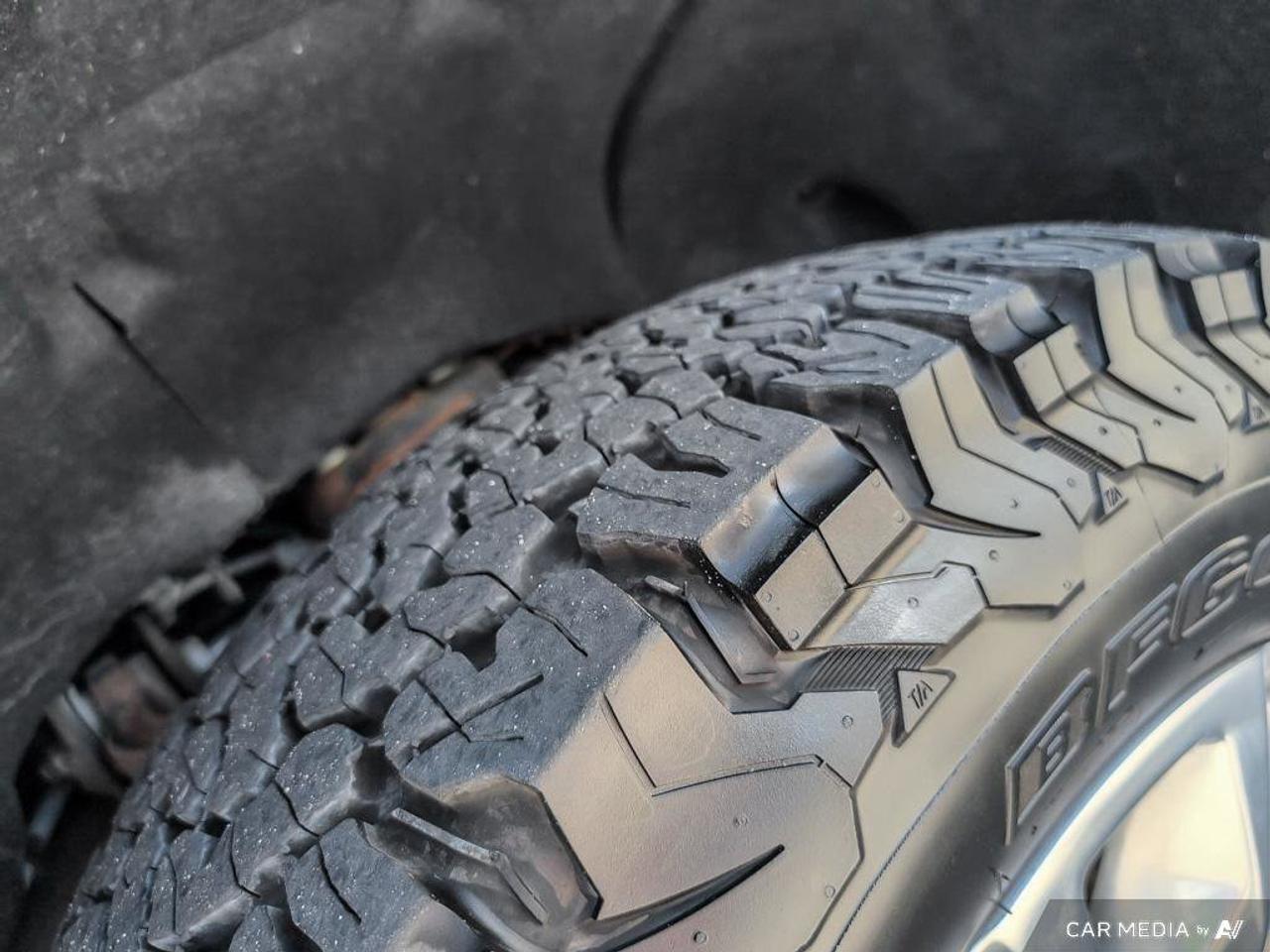 2023 Chevrolet SILVERADO 2500HD High CountryHigh Country   Trailer Brake Controlle Photo