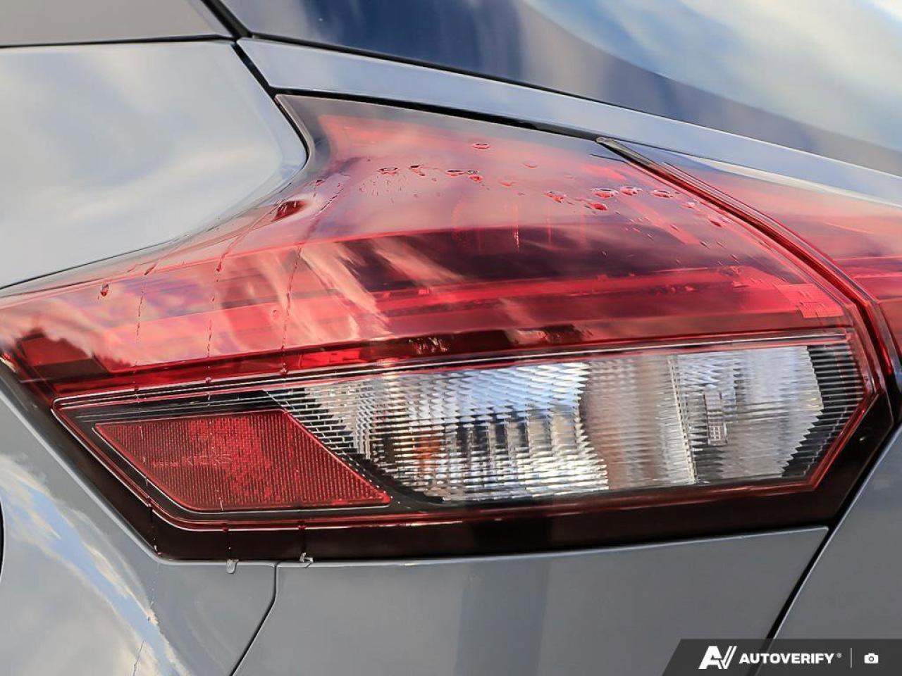 2021 Nissan Kicks SVFWD, HTD SEATS, CARPLAY, KEYLESS ENTRY, HTD MIRR Photo