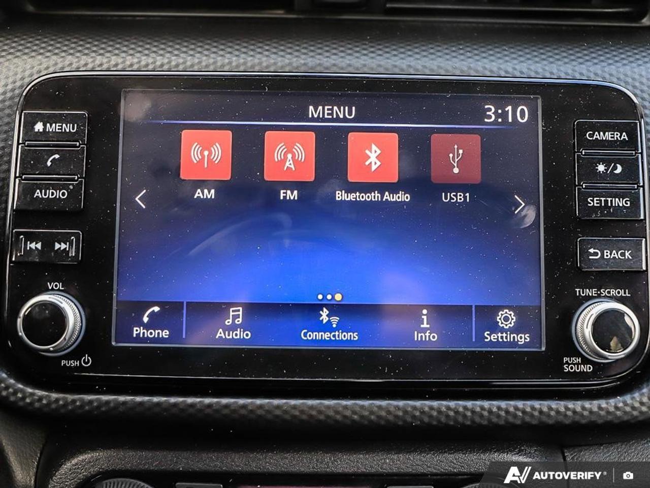 2021 Nissan Kicks SVFWD, HTD SEATS, CARPLAY, KEYLESS ENTRY, HTD MIRR Photo