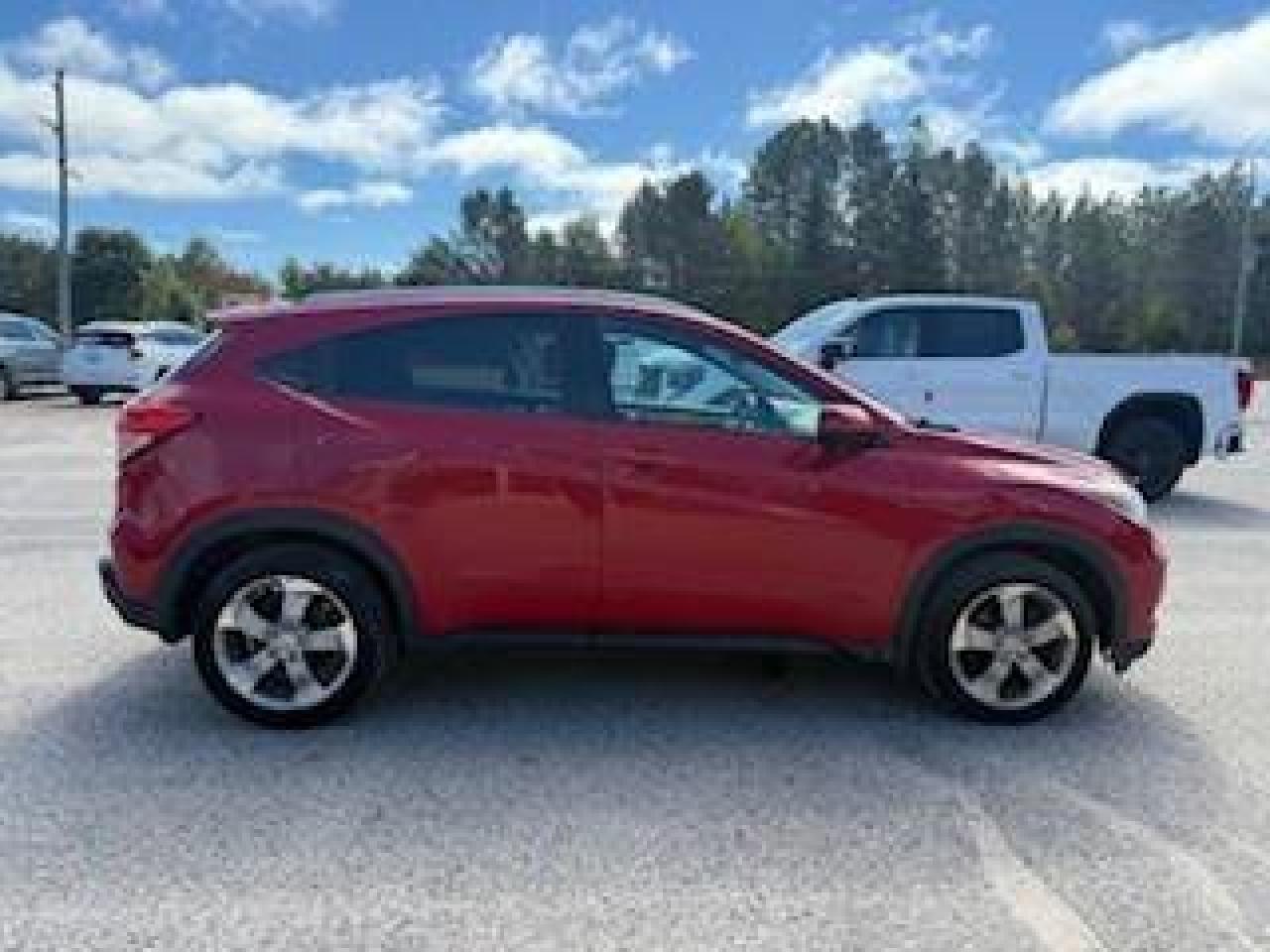 2017 Honda HR-V EX-L   AS IS   AS TRADED    NEEDS SOME LOVE Photo