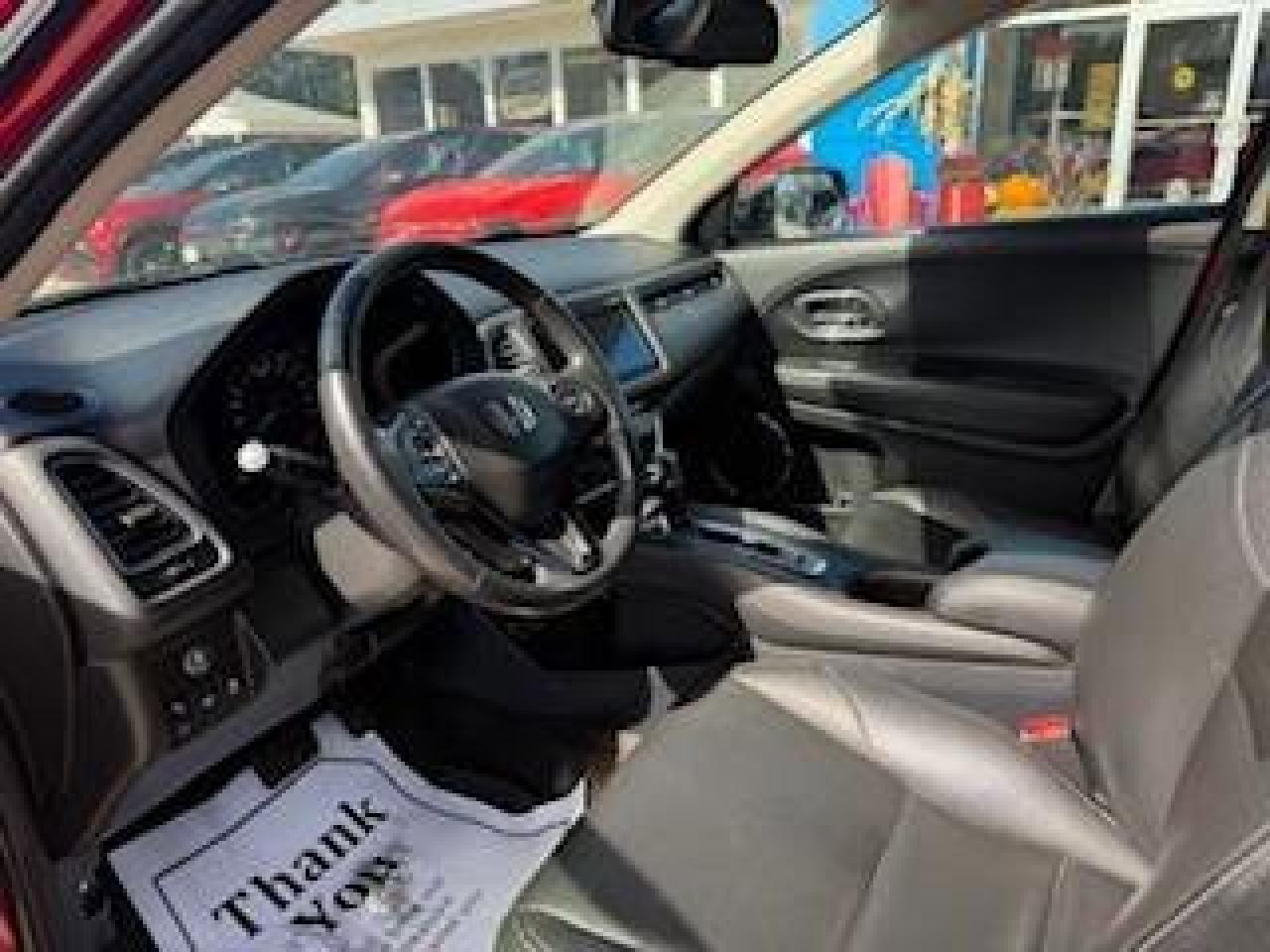 2017 Honda HR-V EX-L   AS IS   AS TRADED    NEEDS SOME LOVE Photo