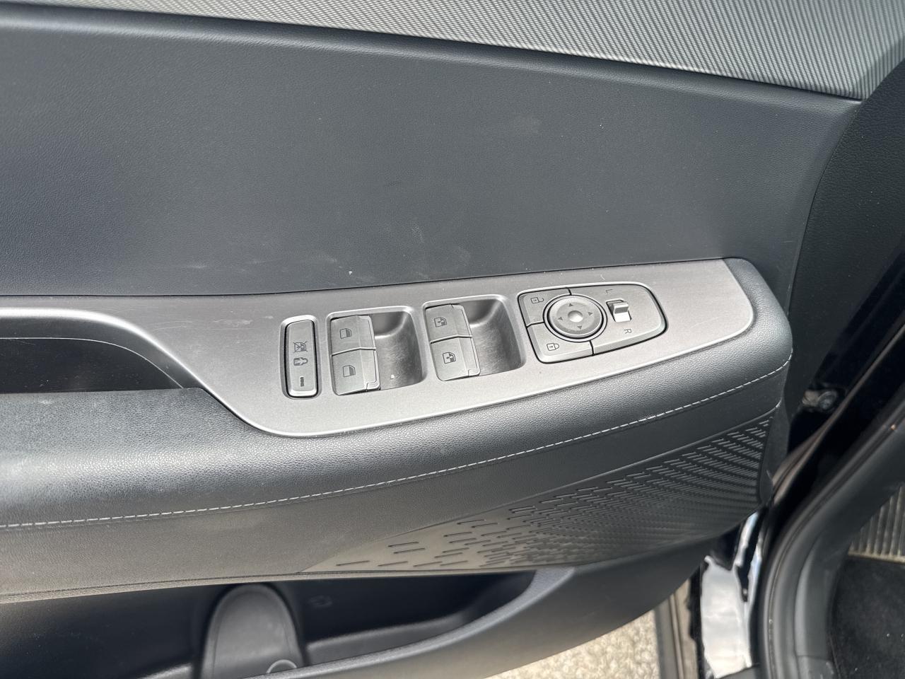 2023 Hyundai PALISADE PREFERRED 8 PASS AWD 4.99%* Photo