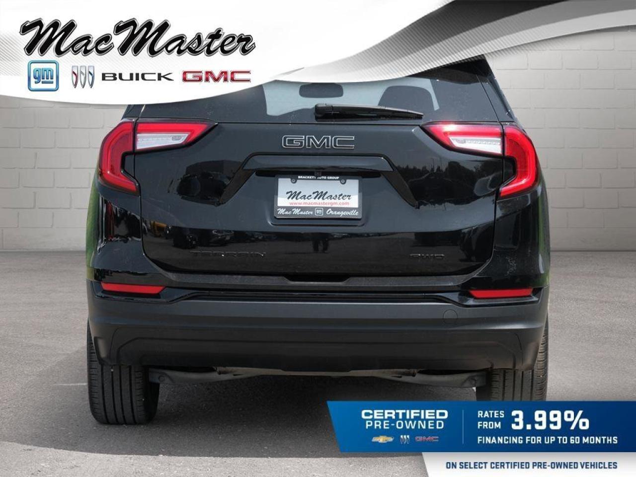 2023 GMC Terrain SLESLE ELEVATION, AWD, NAV, ROOF, HTD CLOTH, 1-OWN Photo