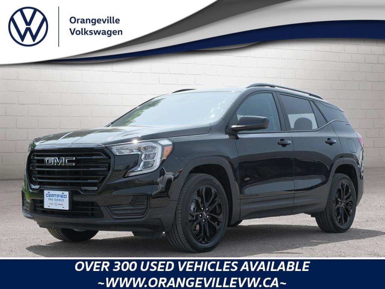 2023 GMC Terrain SLESLE ELEVATION, AWD, NAV, ROOF, HTD CLOTH, 1-OWN Photo