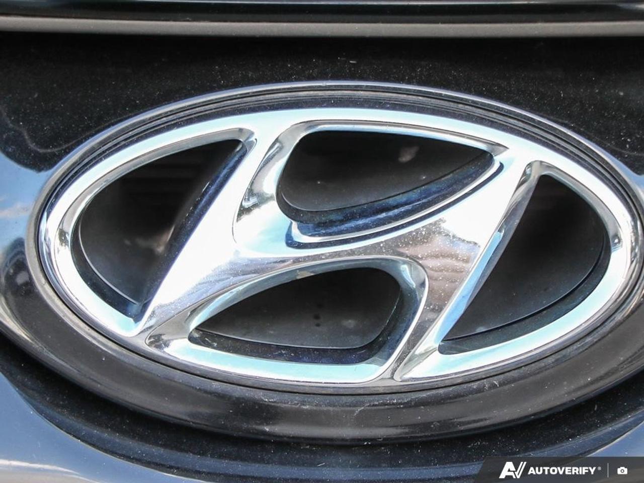 2014 Hyundai Elantra GT GLSCERTIFIED AS-TRADED, HTD SEATS, FWD, SUNROOF, B Photo