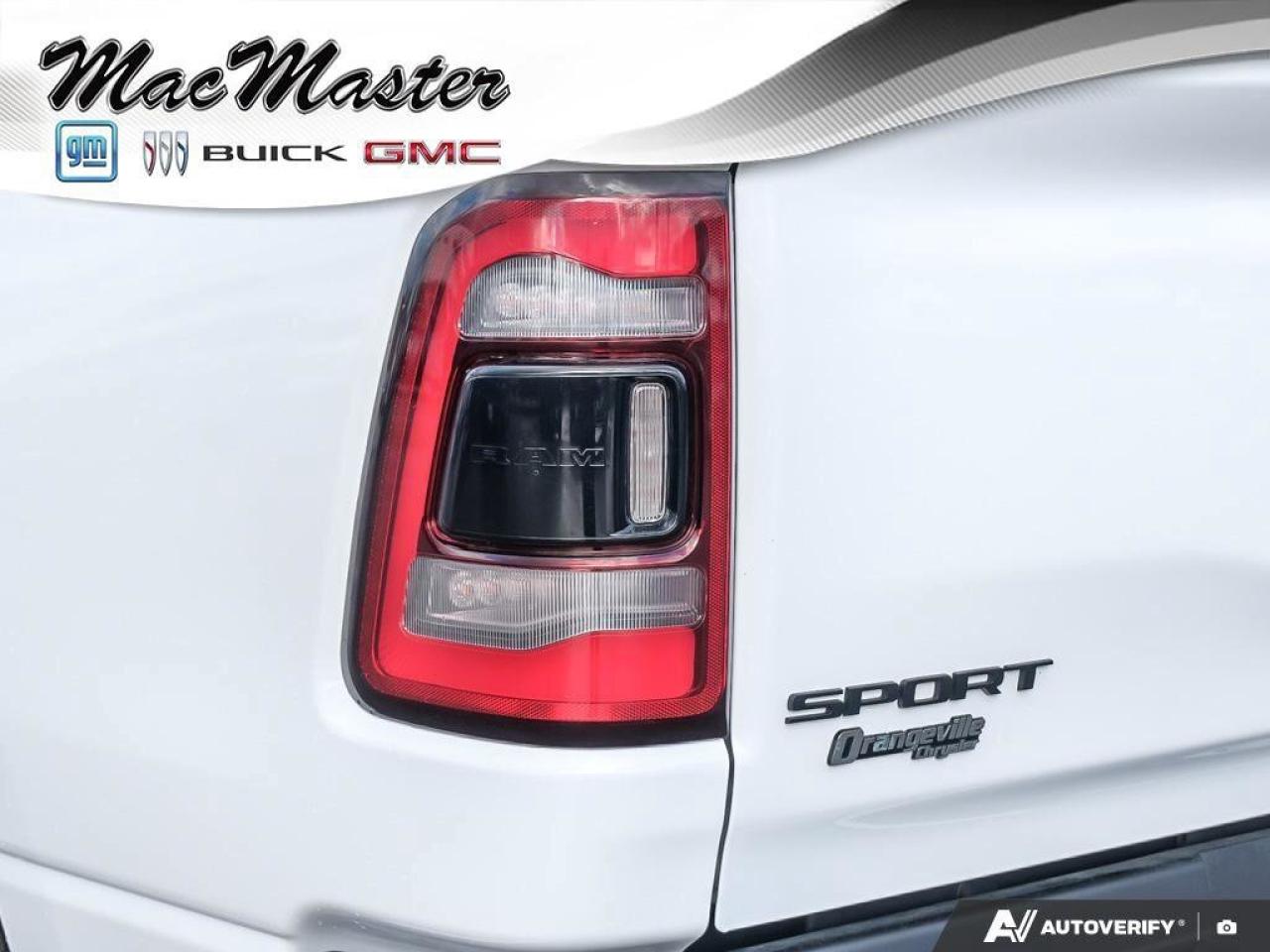 2022 RAM 1500 SportSPORT, CREW, 4X4, HEMI, NAV, HEATED SEATS, RE Photo