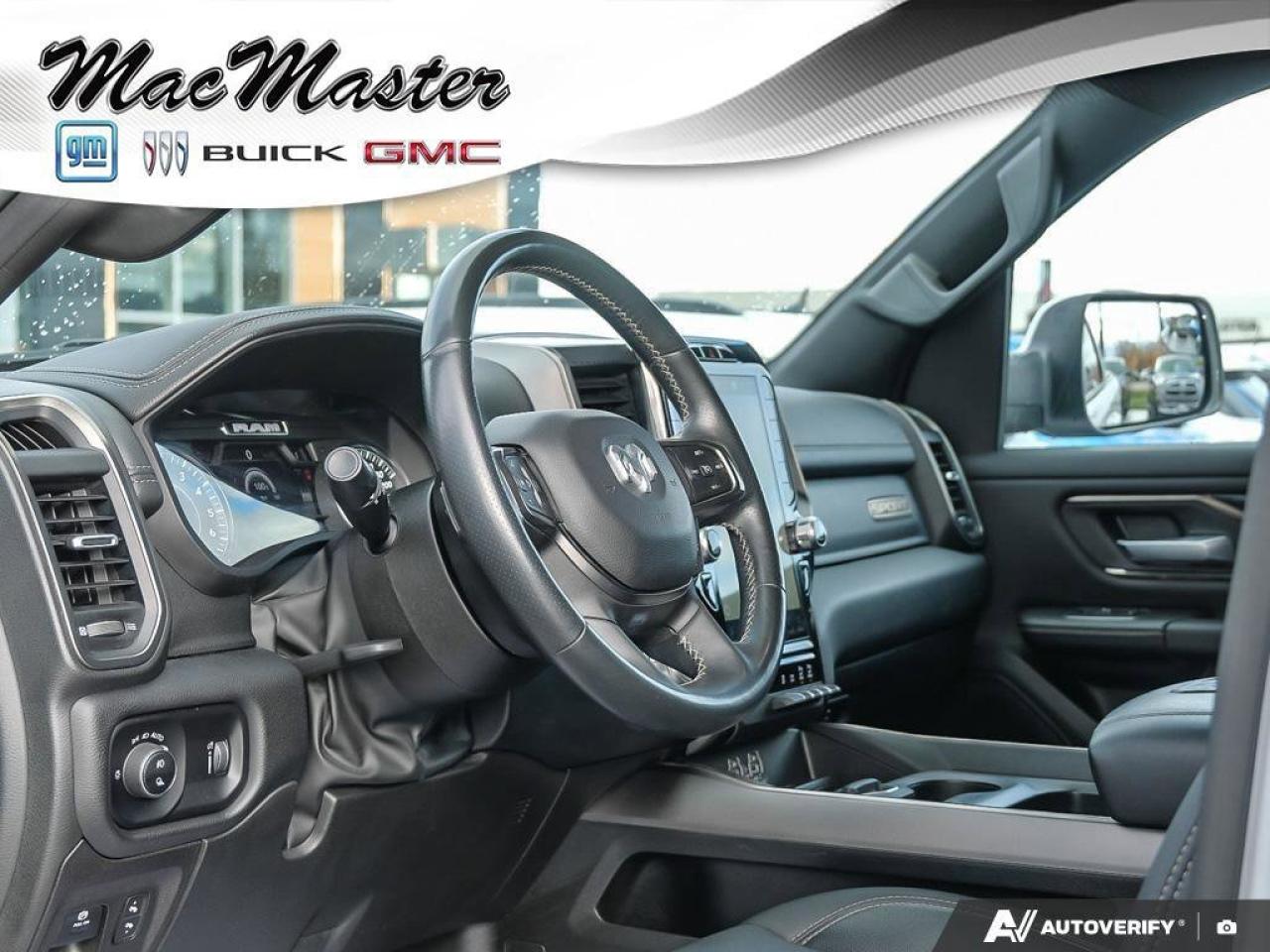 2022 RAM 1500 SportSPORT, CREW, 4X4, HEMI, NAV, HEATED SEATS, RE Photo