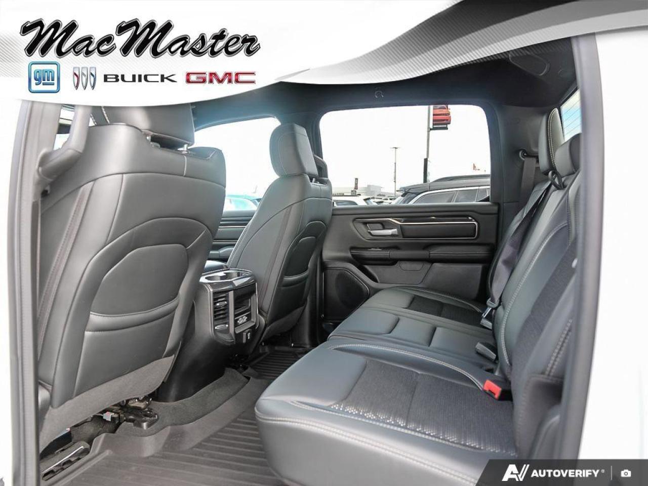 2022 RAM 1500 SportSPORT, CREW, 4X4, HEMI, NAV, HEATED SEATS, RE Photo