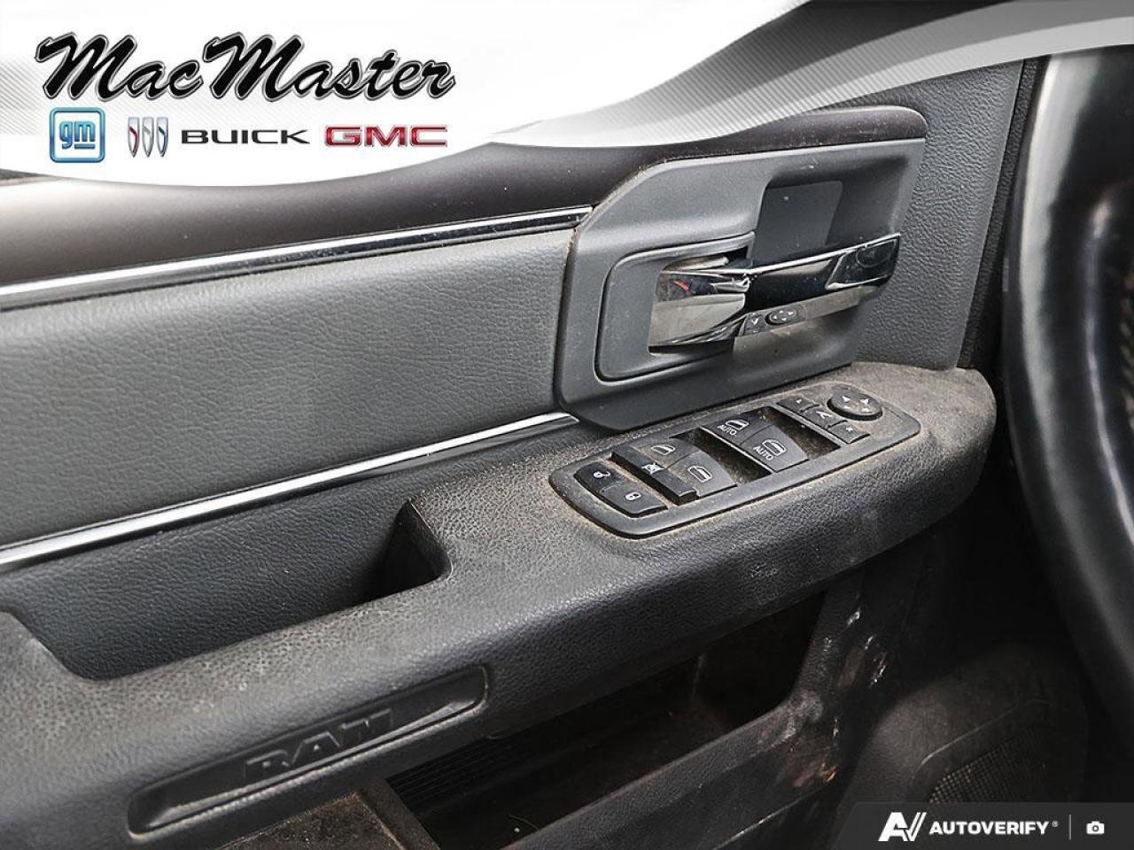 2022 RAM 1500 Classic SLTSLT BLACK, CREW, 4X4, HEMI, HEATED CLOTH, 1-OWN Photo