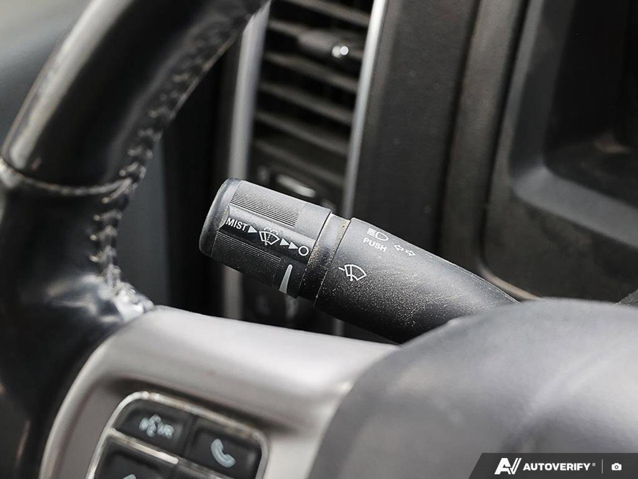 2022 RAM 1500 Classic SLTSLT BLACK, CREW, 4X4, HEMI, HEATED CLOTH, 1-OWN Photo