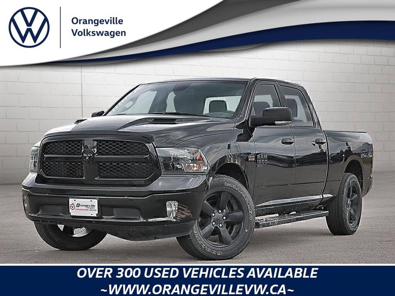 2022 RAM 1500 Classic SLTSLT BLACK, CREW, 4X4, HEMI, HEATED CLOTH, 1-OWN Photo
