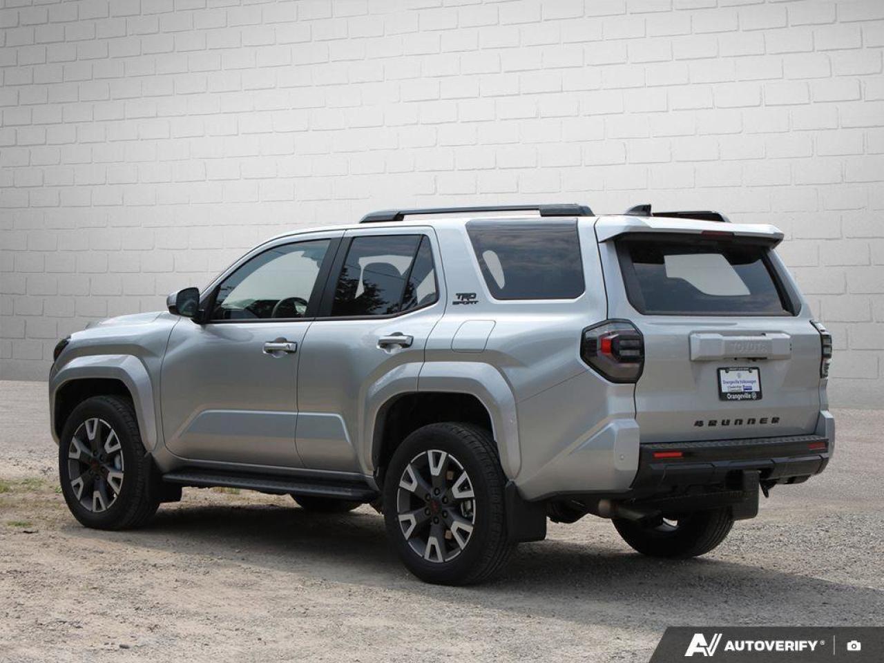 2025 Toyota 4Runner IN-STOCK NOW, ONE-OWNER, ACCIDENT-FREE, 4X4, ADAPT Photo