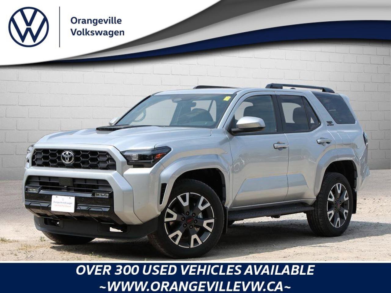 2025 Toyota 4Runner IN-STOCK NOW, ONE-OWNER, ACCIDENT-FREE, 4X4, ADAPT Photo0